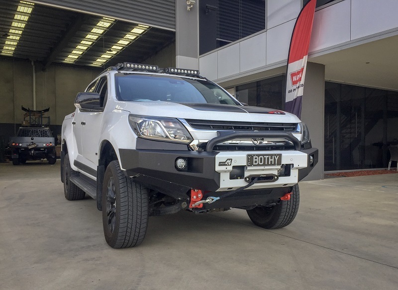 Uneek 4X4 Holden Colorado Crawler Bull Bar 2017+