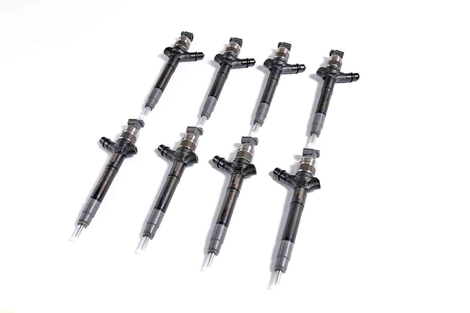 Toyota 1VD-FTV Pre DPF Injector Service and Upgrade (Exchange service)