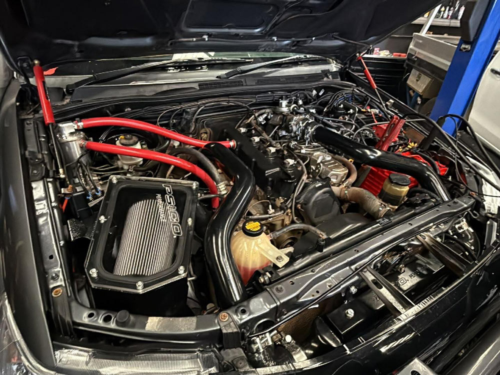 Vehicle Engine for Checking and Repair