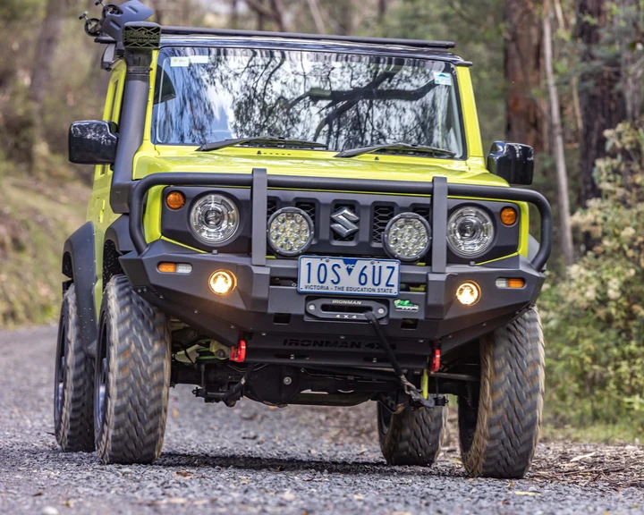 Deluxe Bull Bar For Suzuki Jimny (18-25)